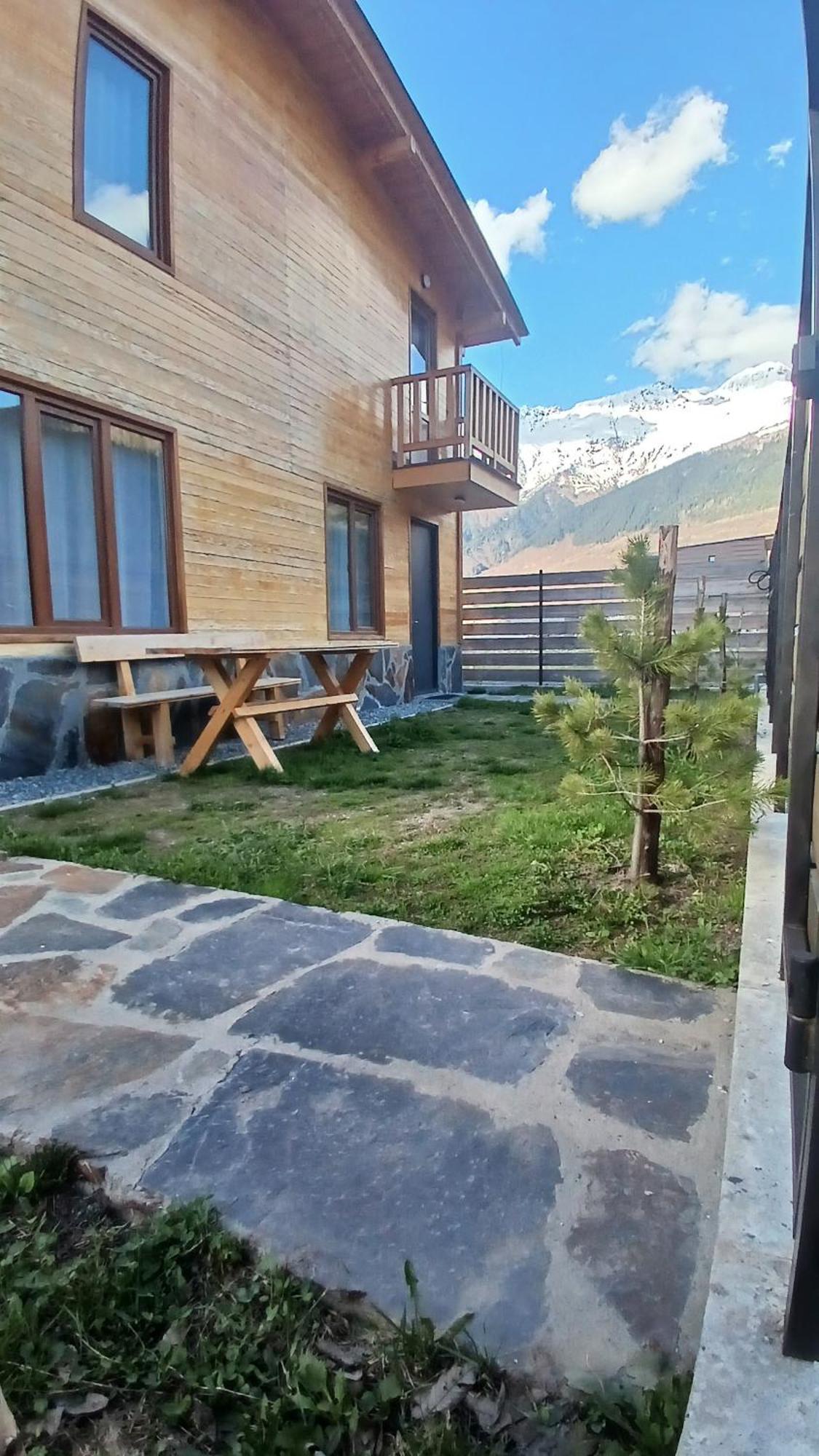 Cottage Qel Mestia Buitenkant foto